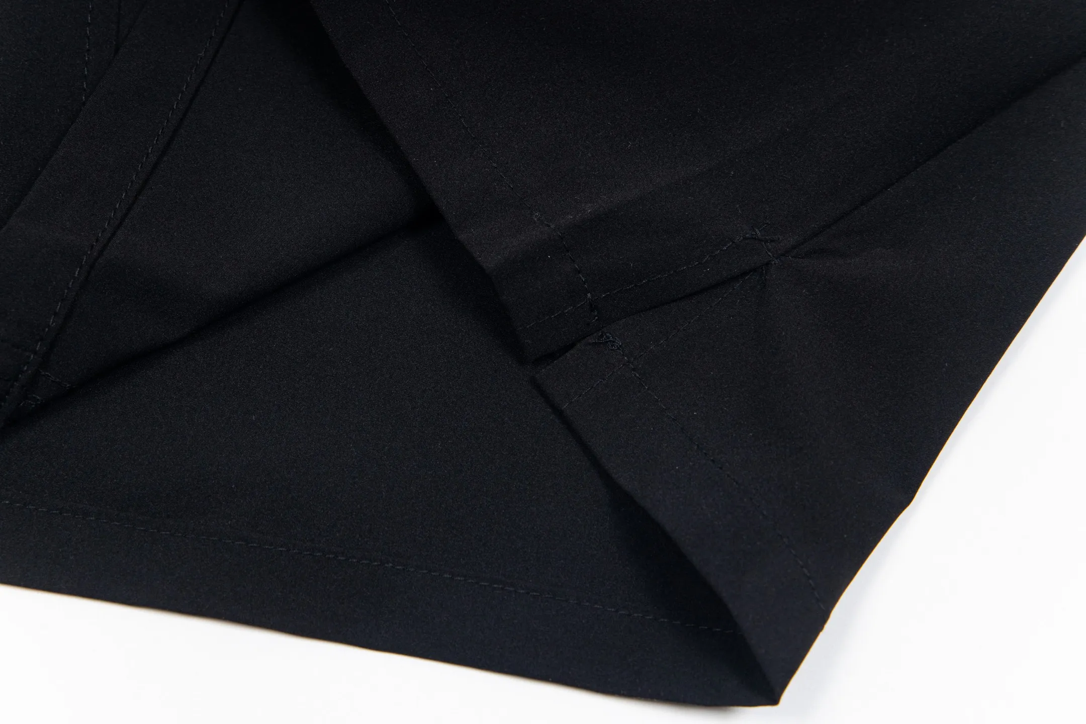 【 】 ARCTERYX Norman short 7” ‘ ’， 。 F 0 ， /Breathable/ ， 。 ， ， ， ， ， ， ， :Black Gray Blue Size：M-XXL